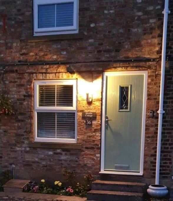 Middle Cottage ยอร์ค ภายนอก รูปภาพ